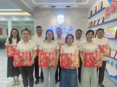粽情端午，“粽”享關(guān)懷|領(lǐng)威保安端午福利傳遞